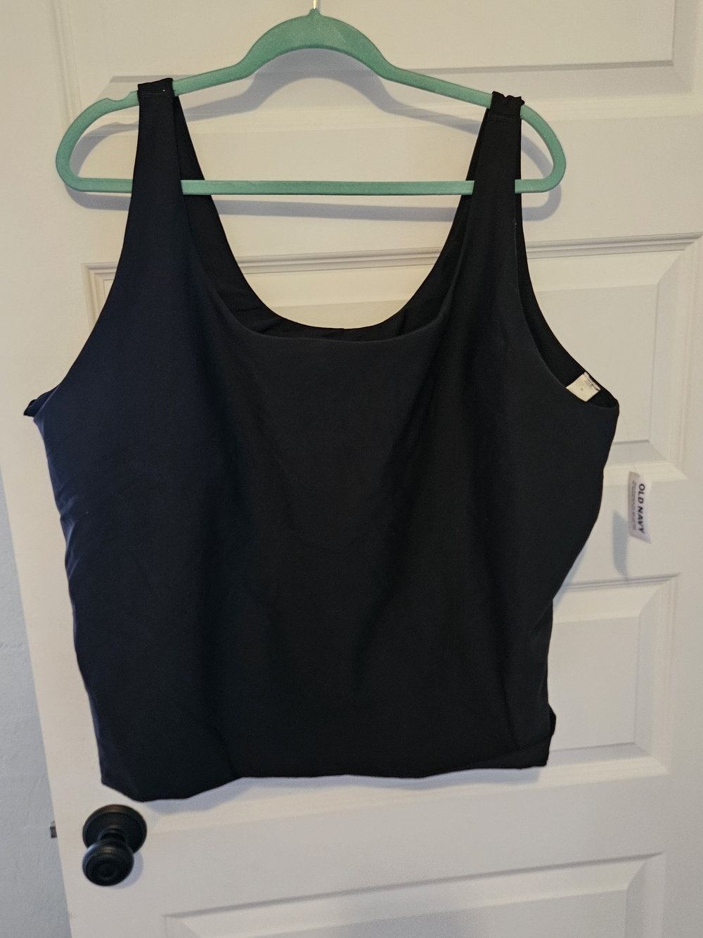 Old Navy Black Scoop Tank with Wide Straps